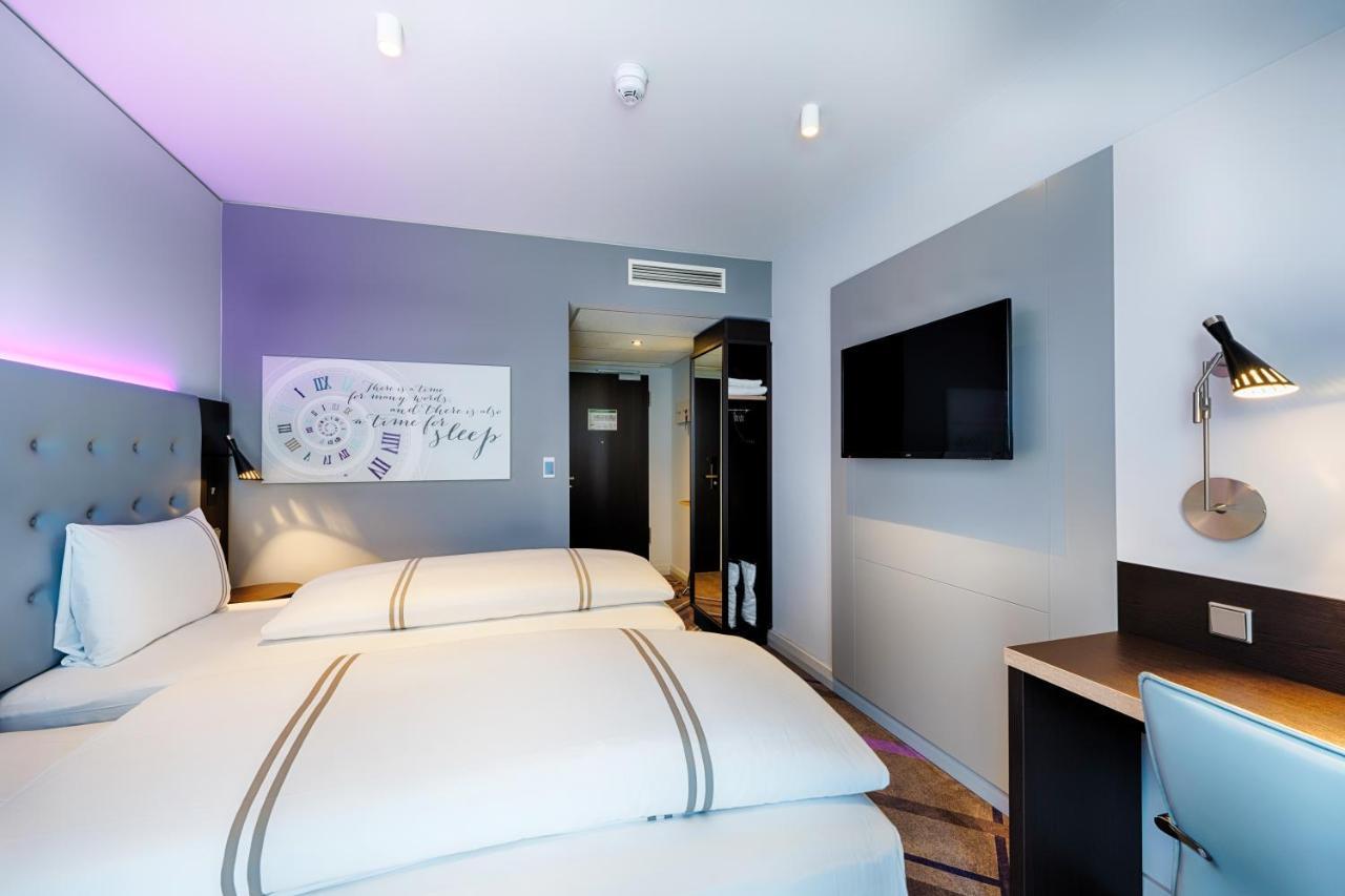 Premier Inn Darmstadt City Centre Exterior foto